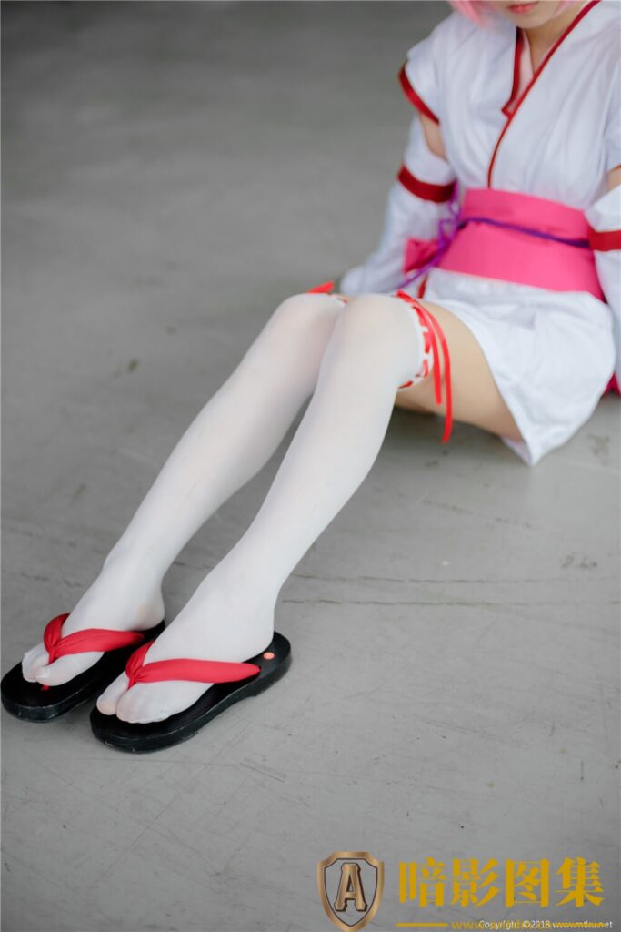 图片[1]-森萝财团 FREE-002 [15P-76M]-暗影图集