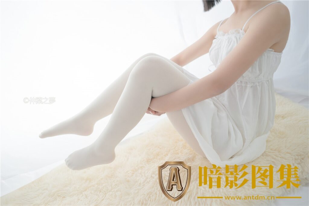图片[5]-轻兰映画 Grand.001 [73P-117M]-暗影图集