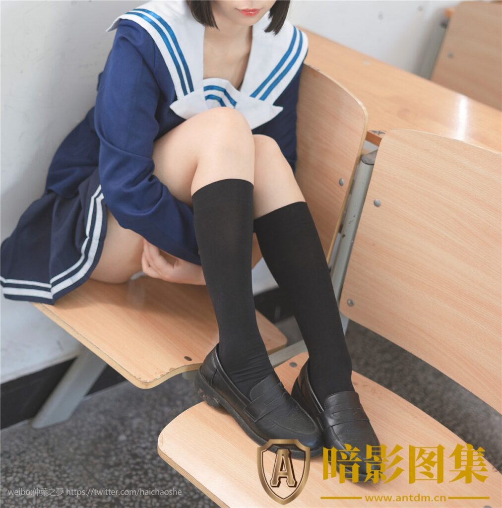 图片[2]-轻兰映画 Grand.013 [71P-391M]-暗影图集
