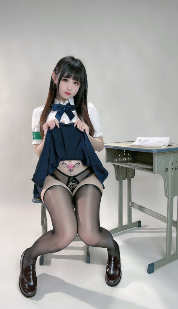 图片[2]-miko酱ww NO.86 mikoの风纪委员[40P-257MB]-暗影图集