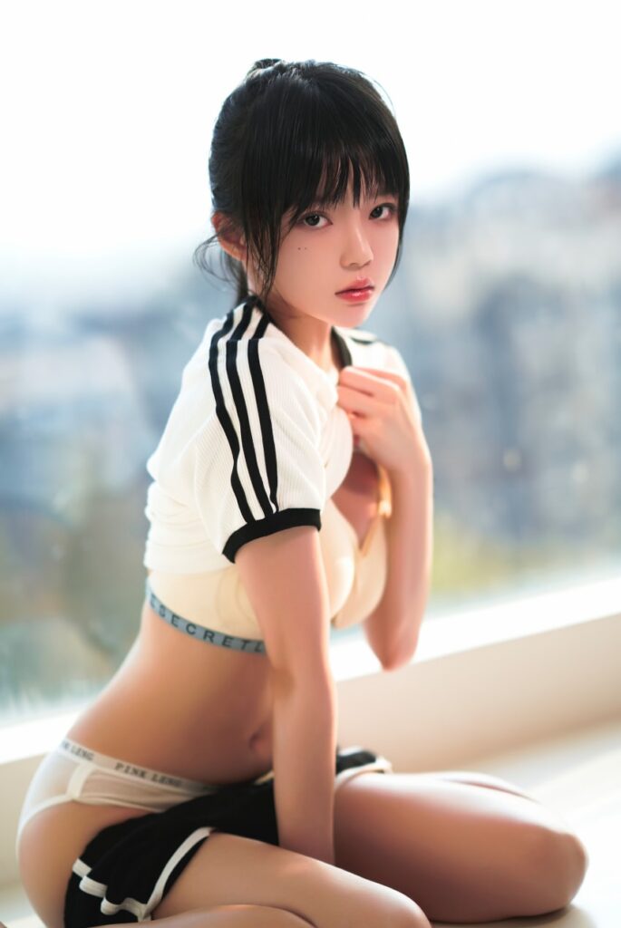 图片[2]-桜桃喵 – NO.197 逐渐升温 [37P2V-645MB]-暗影图集